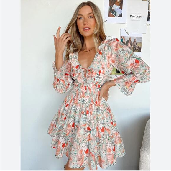 Vestique Dress Sammie Peach Green Floral Smocked V-Neck Mini Dress Small NEW - Picture 13 of 13